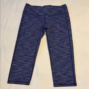 Athleta Women’s Navy Patterned Capri Leggings